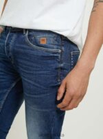odzież Alcott Dżinsy skinny fit z elastycznego denimu d002 średni ciemnoniebieski mężczyźni 2TXFF6692 - Image 4