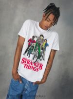 odzież Alcott koszulka licenza Stranger Things w3 biały mężczyźni 2TXFF61175 - Image 4